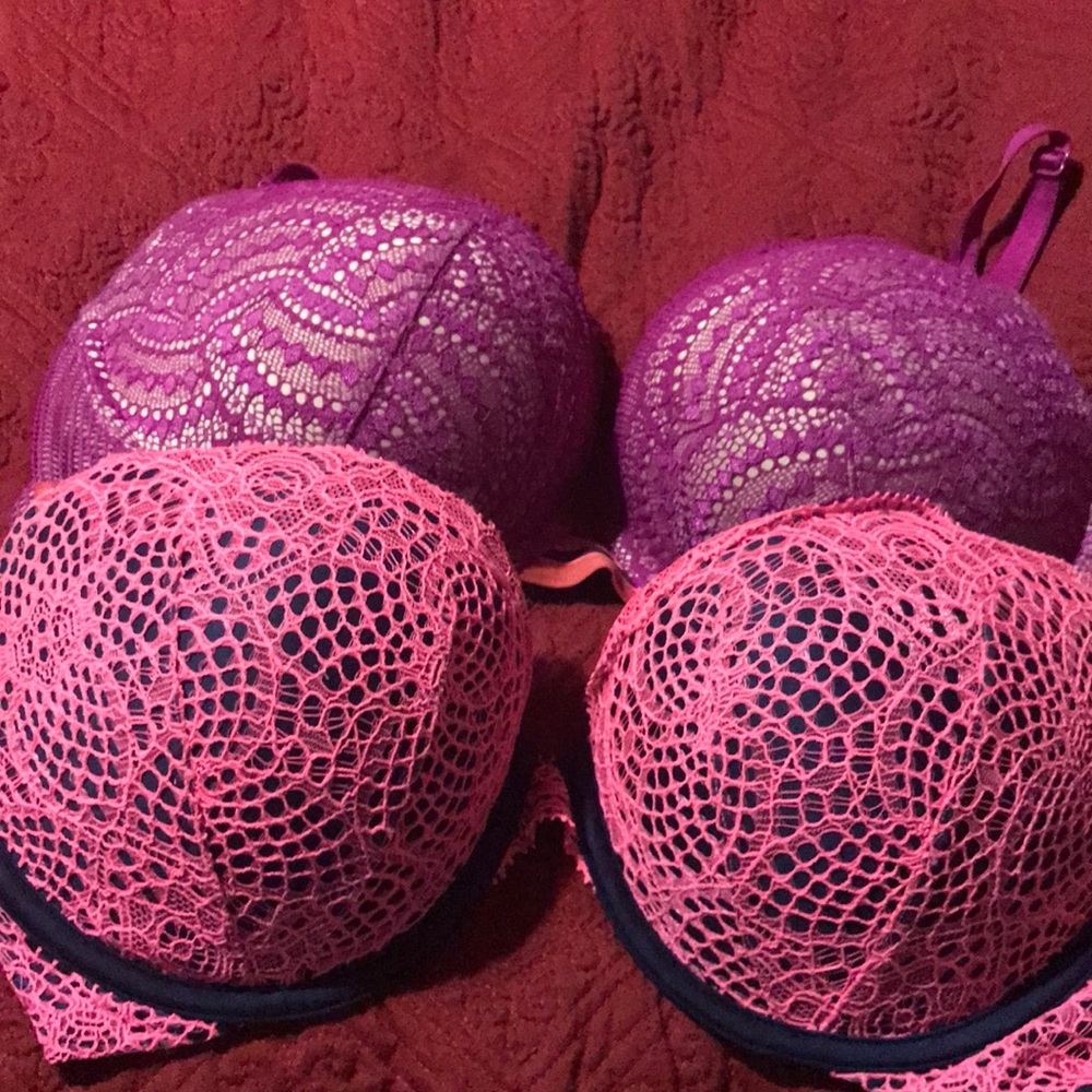 VS bras